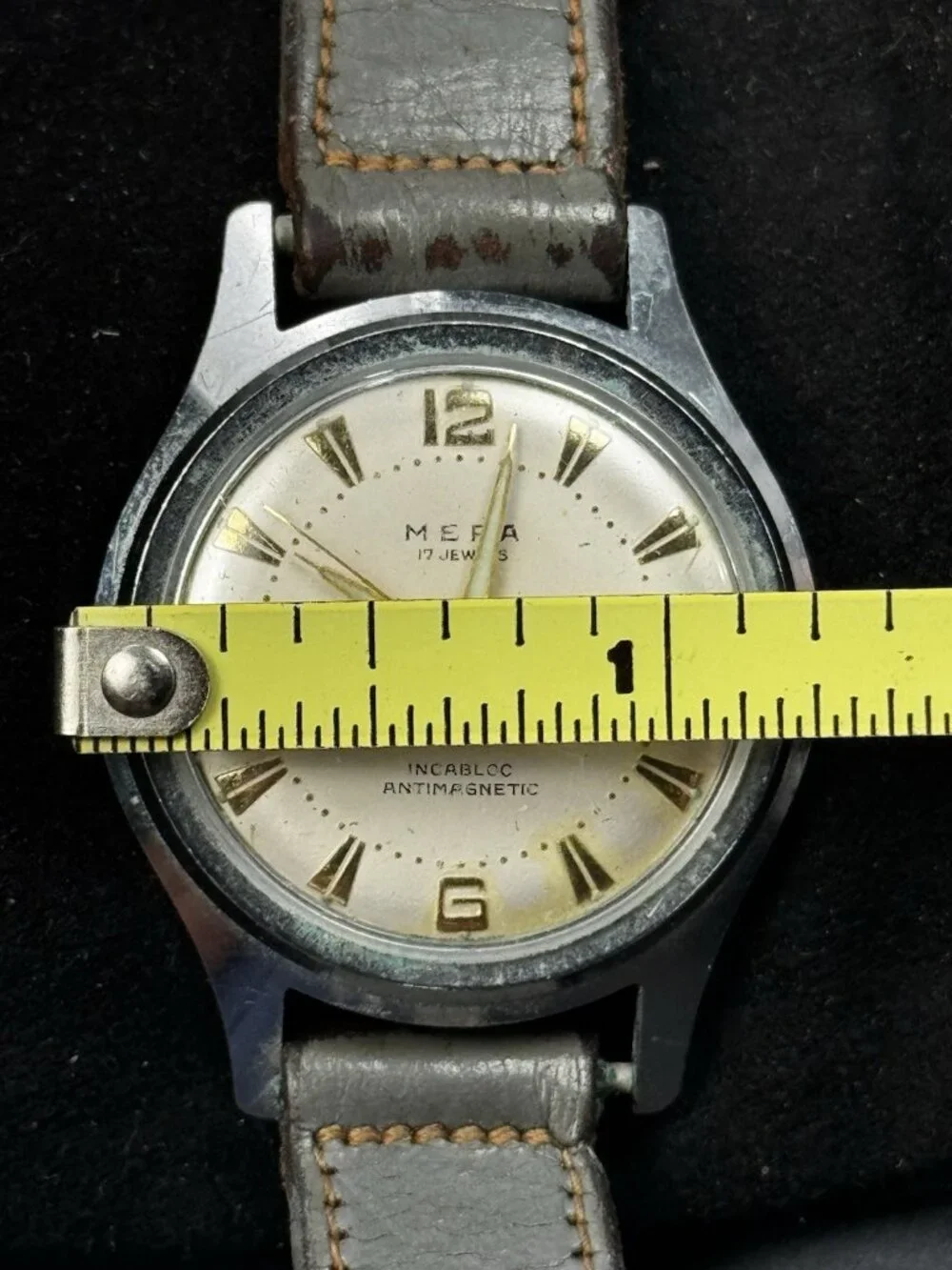 MEPA 17 Jewel Incabloc Swiss Manual Wind Mens Watch MOU Mechanical